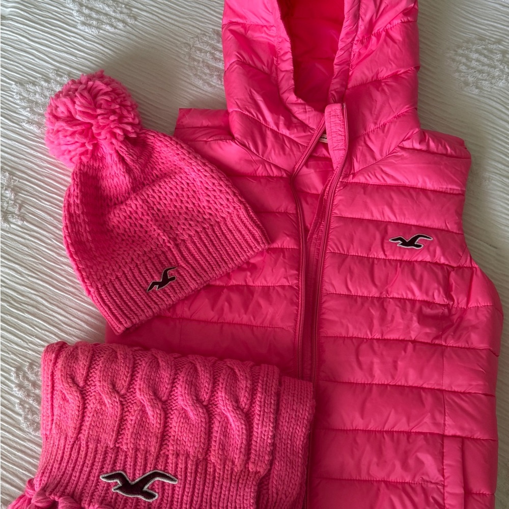 Hollister Bright Pink Puffer Vest, Scarf and Hat